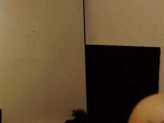 AryaJoliee