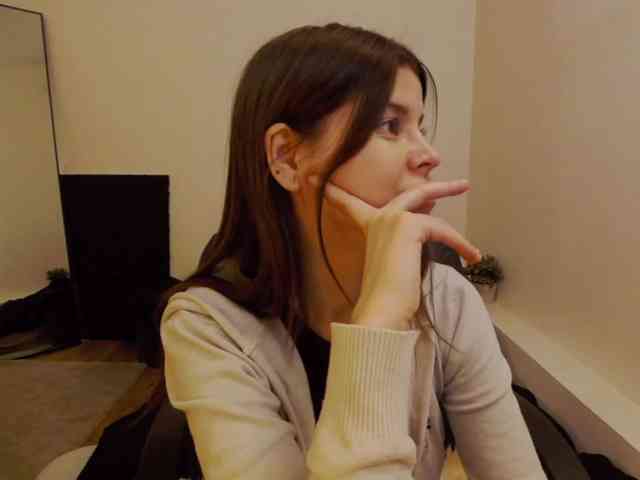 AryaJoliee webcam