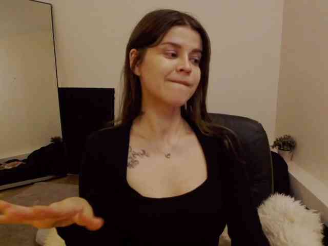 AryaJoliee webcam