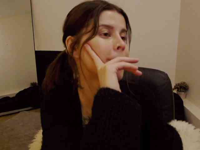 AryaJoliee webcam