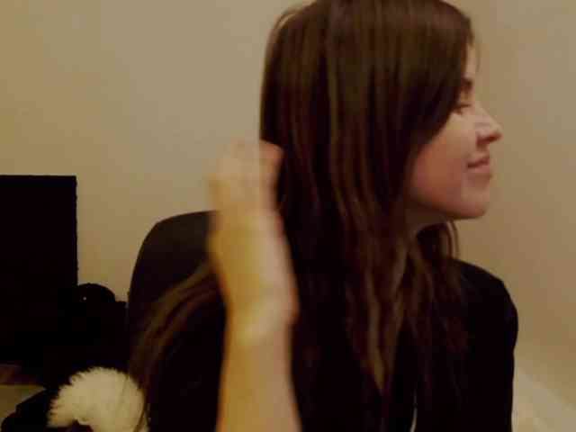 AryaJoliee webcam