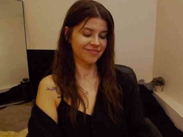 AryaJoliee webcam