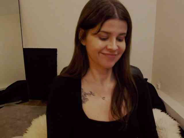 AryaJoliee webcam