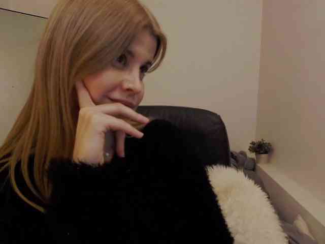 Modelo: AryaNoiree