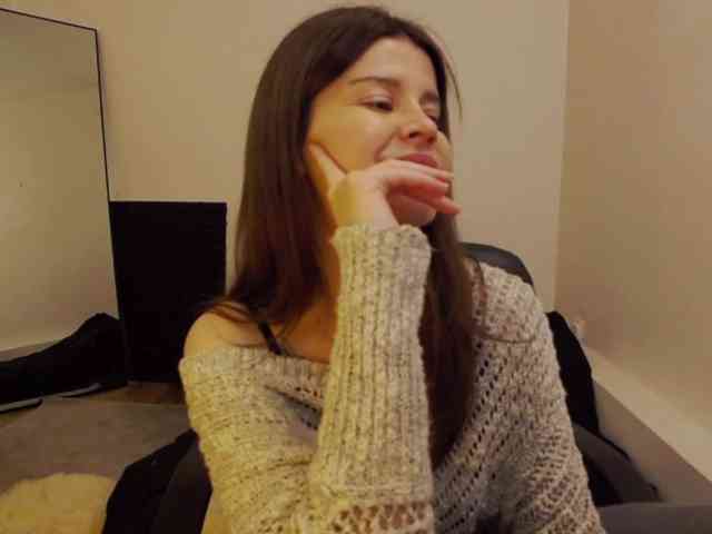 AryaJoliee webcam