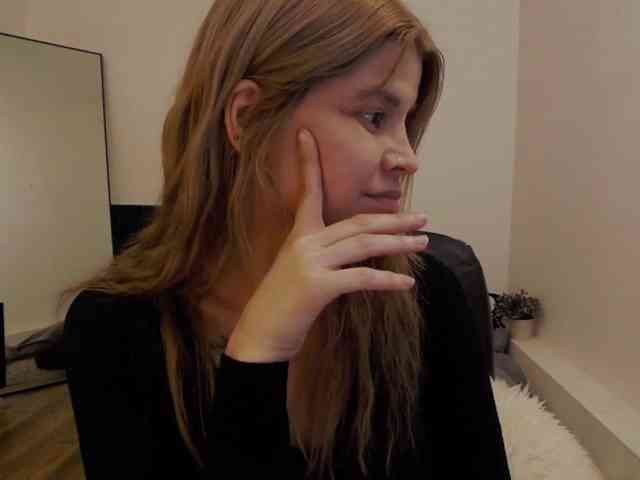 Modelo: AryaNoiree