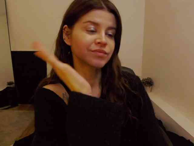 AryaJoliee webcam