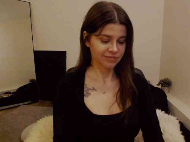 AryaJoliee webcam