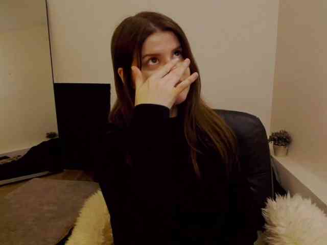 AryaJoliee webcam