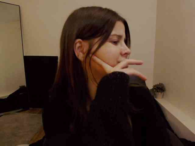 AryaJoliee webcam