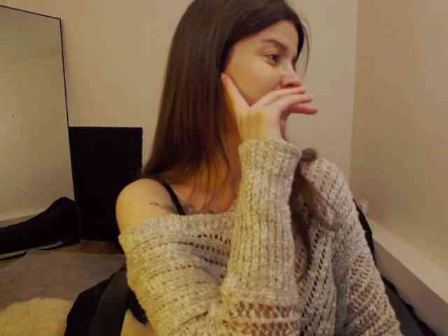 AryaJoliee webcam