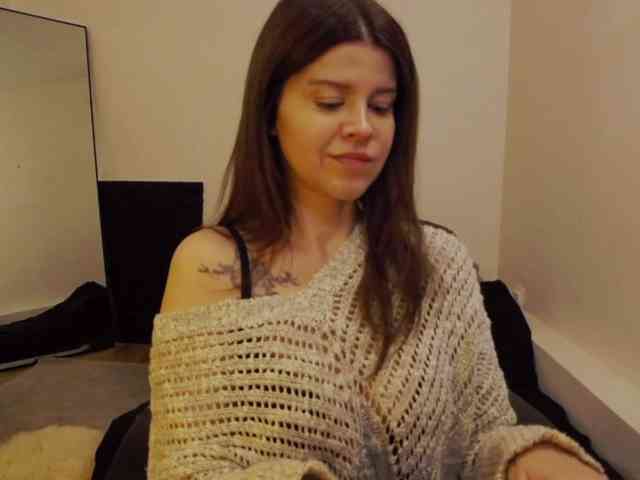 AryaJoliee webcam