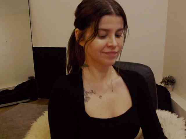 AryaJoliee webcam