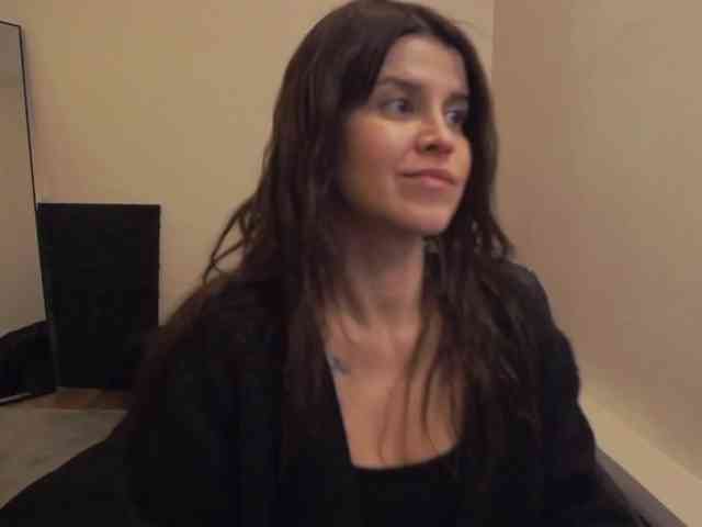AryaJoliee