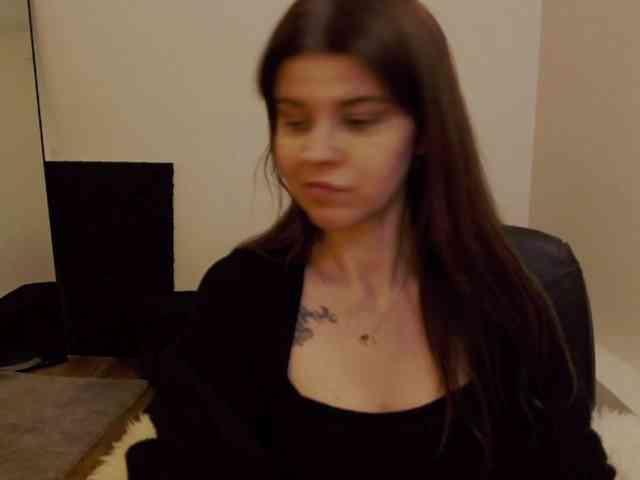 AryaJoliee webcam