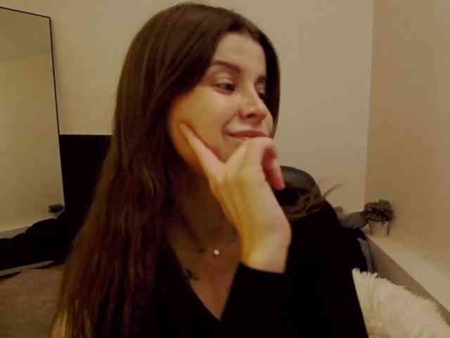 AryaJoliee webcam