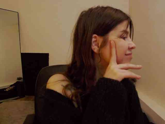 AryaJoliee webcam