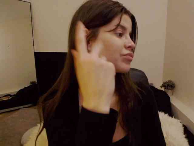 AryaJoliee webcam