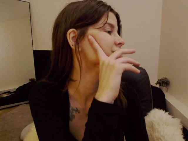 AryaJoliee webcam