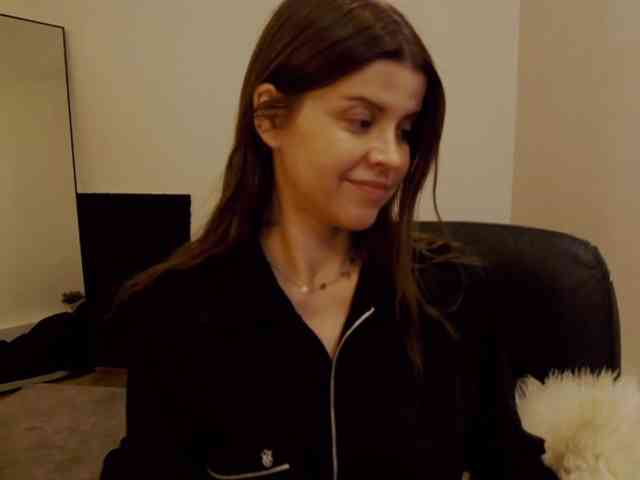 AryaJoliee webcam