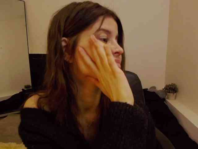 AryaJoliee webcam