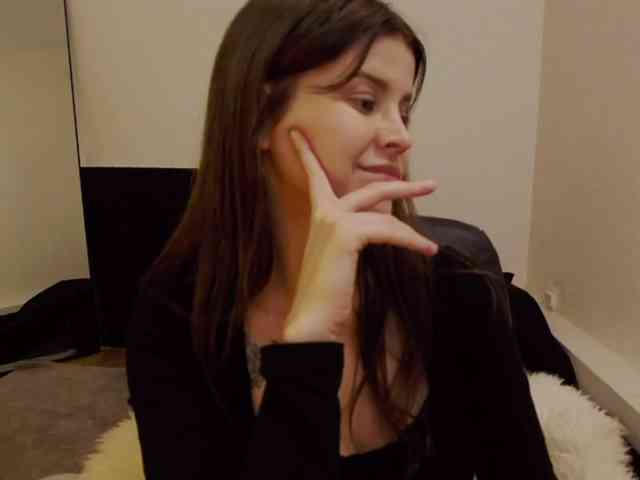 AryaJoliee webcam