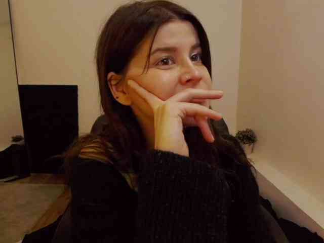 AryaJoliee webcam