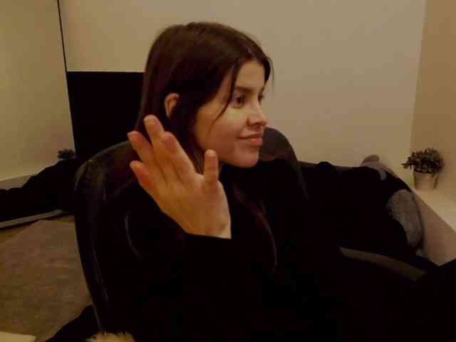 AryaJoliee