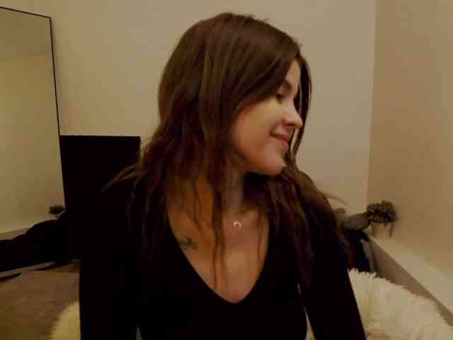 AryaJoliee webcam