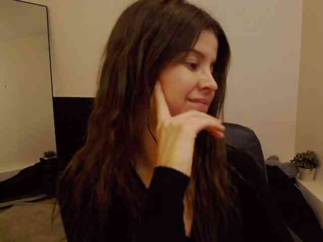 AryaJoliee webcam