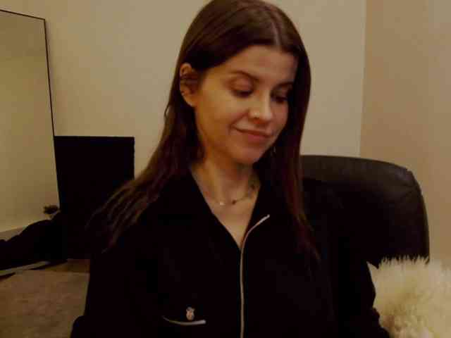 AryaJoliee webcam