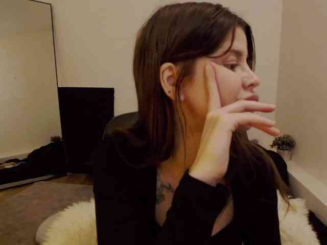AryaJoliee webcam