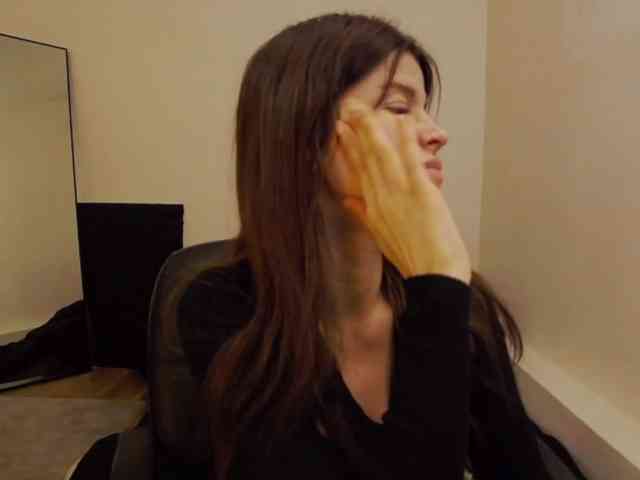 AryaJoliee