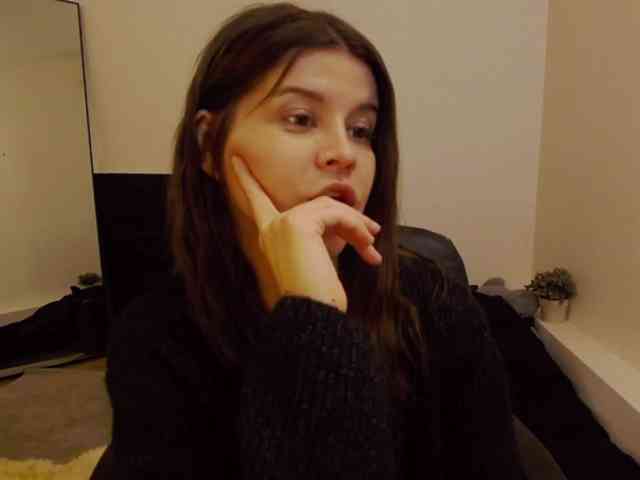 AryaJoliee webcam