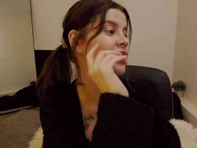 AryaJoliee webcam