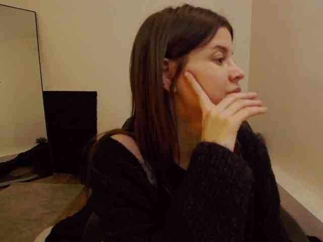 AryaJoliee webcam
