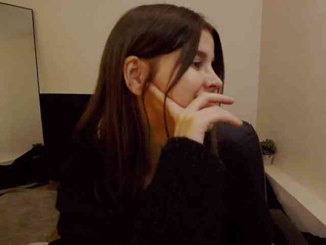 AryaJoliee webcam