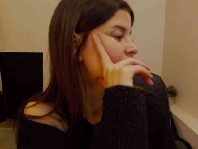 AryaJoliee webcam