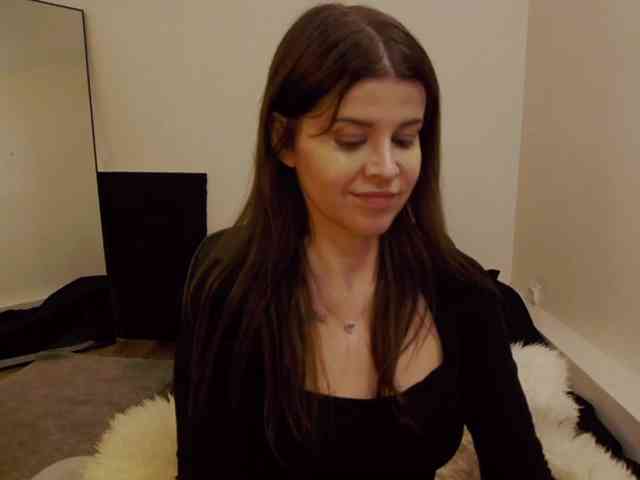 AryaJoliee webcam