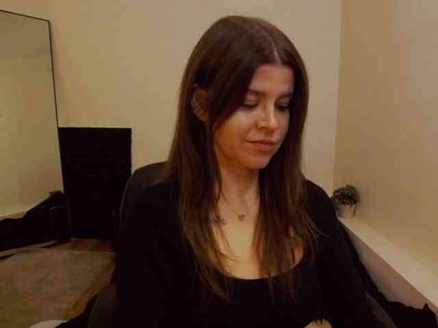AryaJoliee webcam