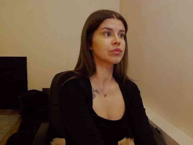 AryaJoliee webcam