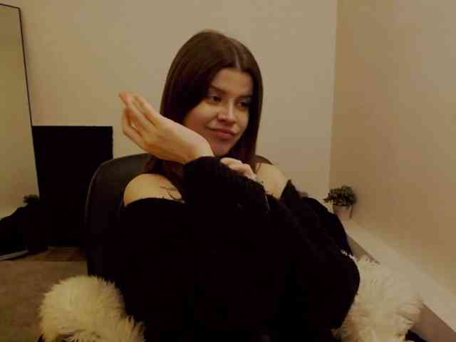Modelo: AryaJoliee