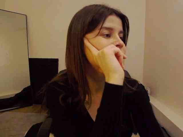 AryaJoliee webcam