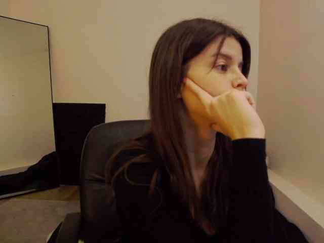 AryaJoliee webcam