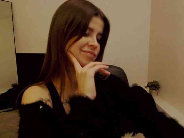 AryaJoliee webcam