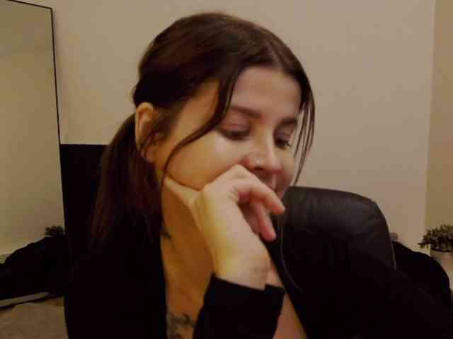 AryaJoliee webcam