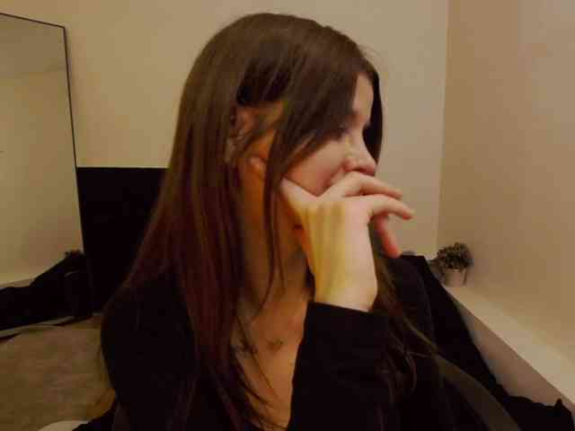 AryaJoliee webcam