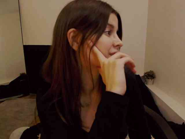 AryaJoliee webcam