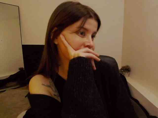 AryaJoliee webcam