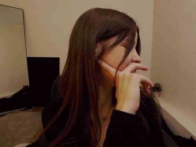 AryaJoliee webcam